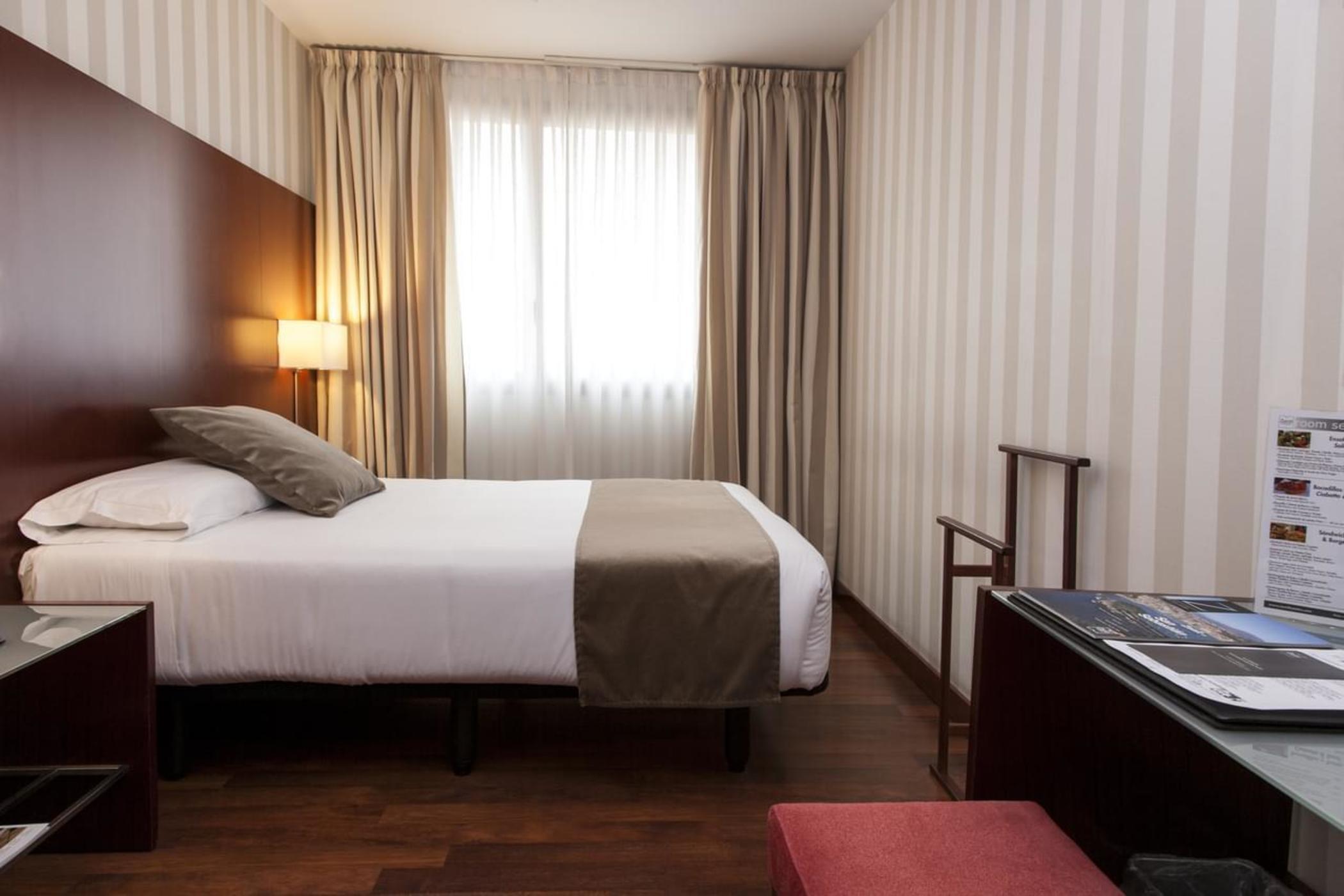 Zenit Borrell Hotel Barcelona Eksteriør billede