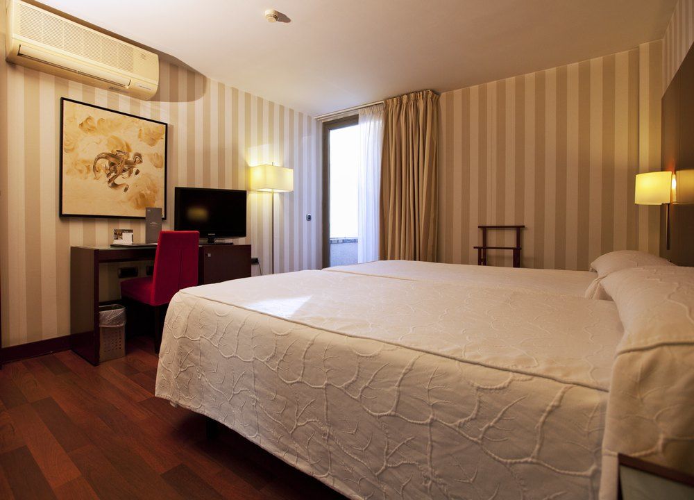 Zenit Borrell Hotel Barcelona Eksteriør billede