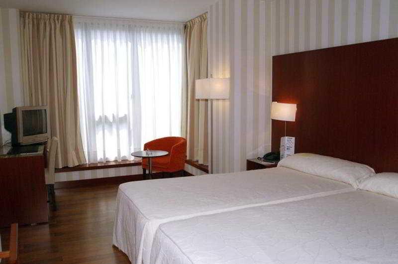 Zenit Borrell Hotel Barcelona Værelse billede