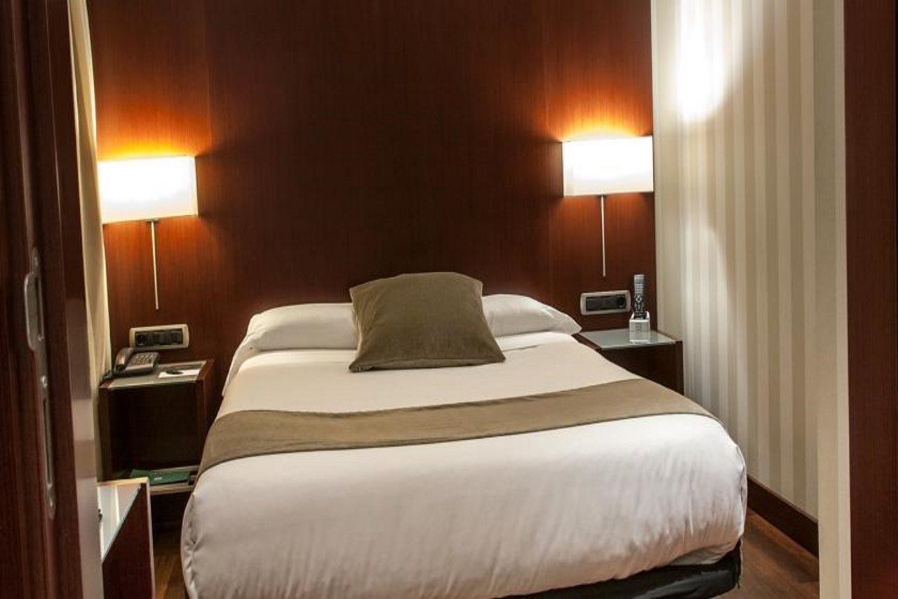 Zenit Borrell Hotel Barcelona Eksteriør billede