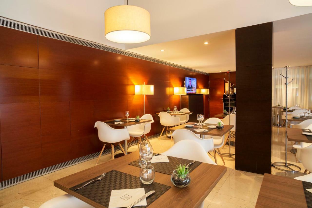 Zenit Borrell Hotel Barcelona Eksteriør billede
